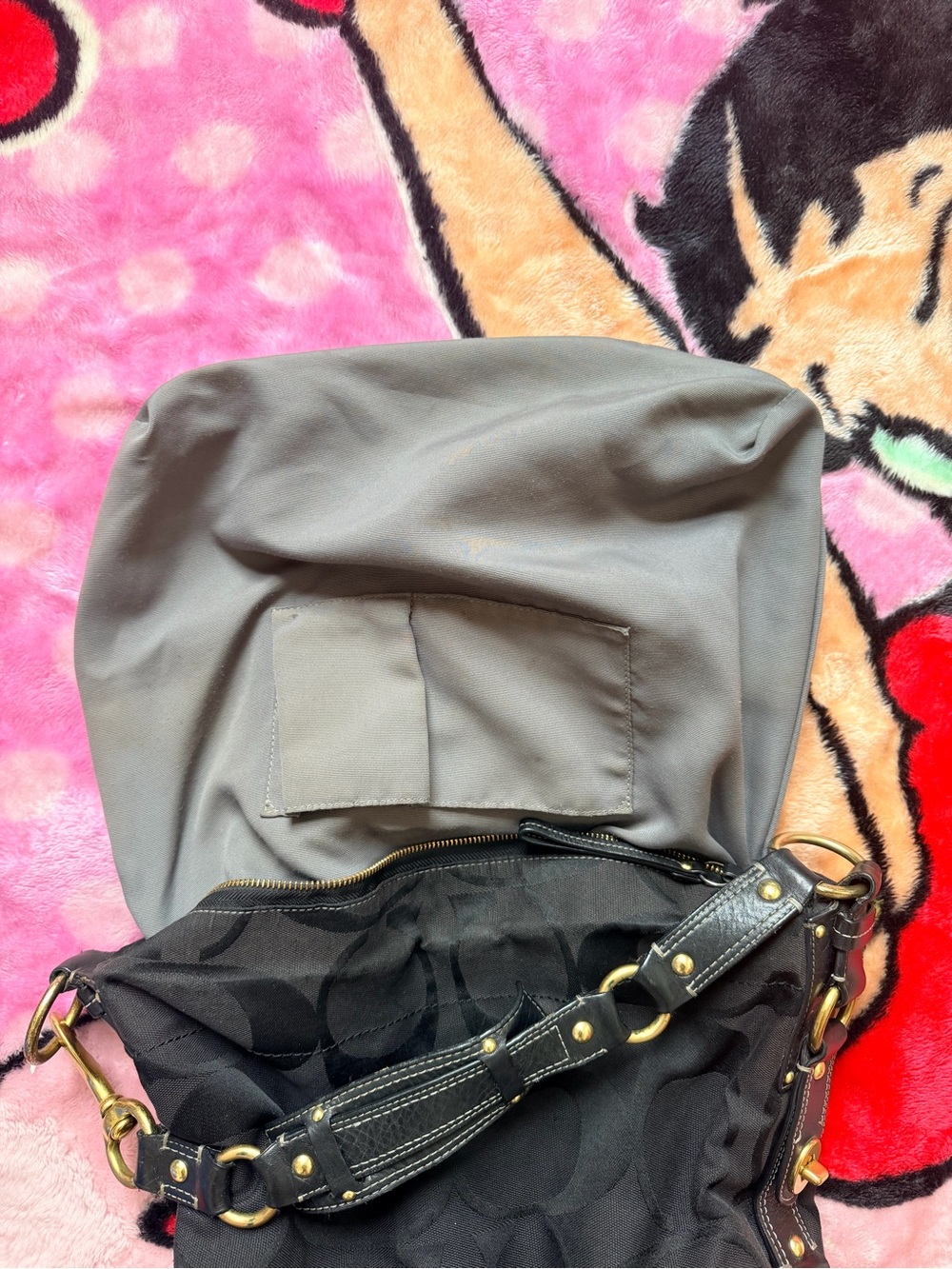 2007 Coach Carly Black Signature Large Hobo Shoulder Bag with Gold Hardware - Picture 7 of 8